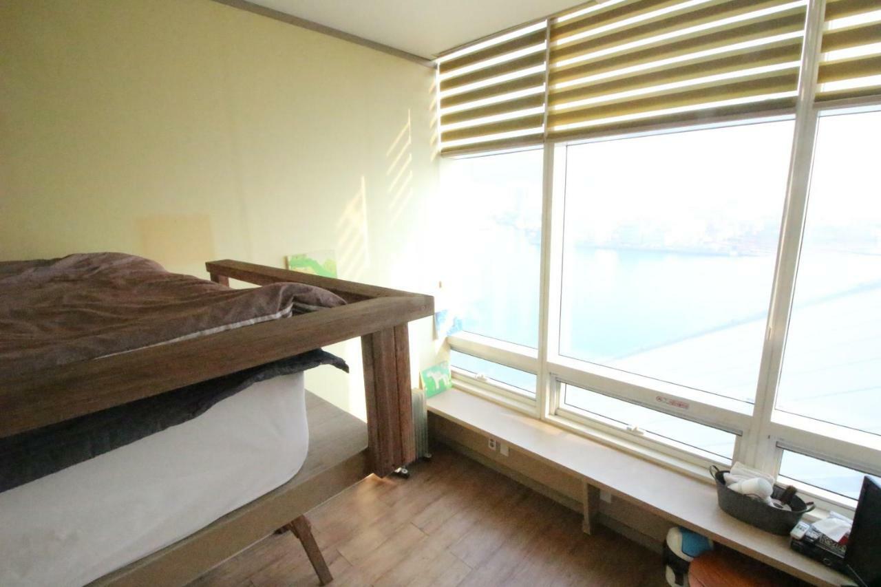 Terra Guesthouse Ciudad Metropolitana de Ciudad Metropolitana de Busan Exterior foto